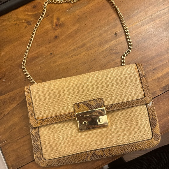 Michael Kors Crossbody/Clutch purse - Picture 3 of 3